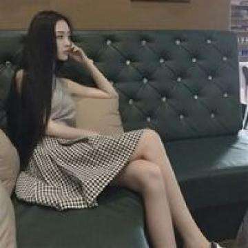 千亿市值龙头，触及涨停